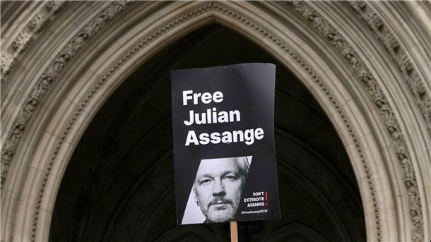 Assange hofft auf letzte Chance vor Gericht Der Australier Julian Assange sitzt seit seiner Festnahme im April 2019 im Londoner Hochsicherheitsgefängnis Belmarsh.