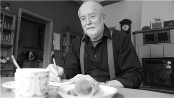 Dr. Günter Ihmels ist im Alter von 73 Jahren gestorben. 