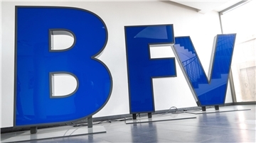 Todesdrohung gegen 12 Jahre alten Referee? Verband ermittelt Der BFV ermittelt nach Drohungen gegen einen zwölf Jahre alten Schiedsrichter.