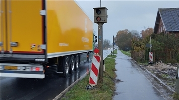 Der frühere Blitzer an der B 437 in Schweiburg