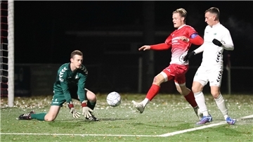 SV Brake gegen VfL Oldenburg II Fußball-Bezirksliga