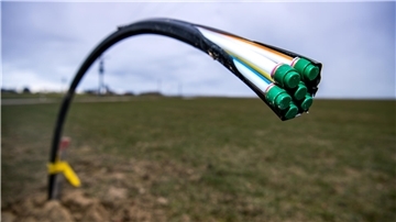 Der Breitbandausbau für schnelles Internet ist ins Stocken geraten. Die Gemeinden im Cuxland warten auf neue Fördermittel. 