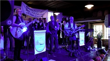 Bremer Shanty-Chor zu Gast Dorphuus Shantys