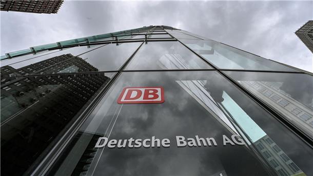 Einer der schwierigsten Jobs: Neue Bahn-Spitze gesucht Der bundeseigene Konzern steckt in einer tiefen Krise.