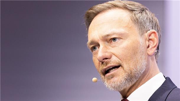 Lindner schickt Sparvorgaben an Ministerien Der Bundesminister der Finanzen: Christian Lindner.