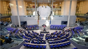 Der Bundestag debattiert unter anderem über dieser Frage: Welche Rolle hatte die Schweriner Regierung bei der Fertigstellung der Ostsee-Erdgasleitung Nord Stream 2?