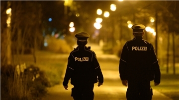 Der Bundestag will an diesem Mittwoch (21. April) Neuregelungen für die Notbremse beschließen – unter anderem soll die Ausgangssperre verkürzt werden.