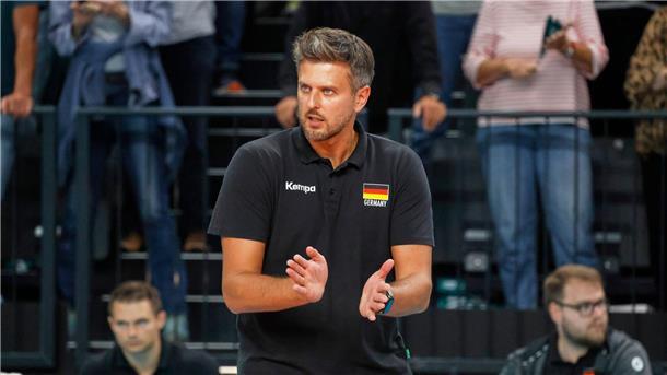 Volleyball-WM: „Opa“ und „kleiner Bruder“ wollen Medaille Der Bundestrainer schenkt Röhrs sein Vertrauen.