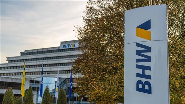 Bausparverträge: Jahresentgelt in der Sparphase unzulässig Der Bundesverband der Verbraucherzentralen hat die BHW Bausparkasse verklagt, weil diese ein jährliches Entgelt von 12 Euro berechnet hatte.