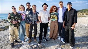 Der Cast der neuen Staffel „Sing meinen Song“ mit Sammy Amara (l-r), Eva Briegel, Eko Fresh, Peter Maffay, Johannes Oerding, Joy Denalane, Tim Bendzko und Emilio.