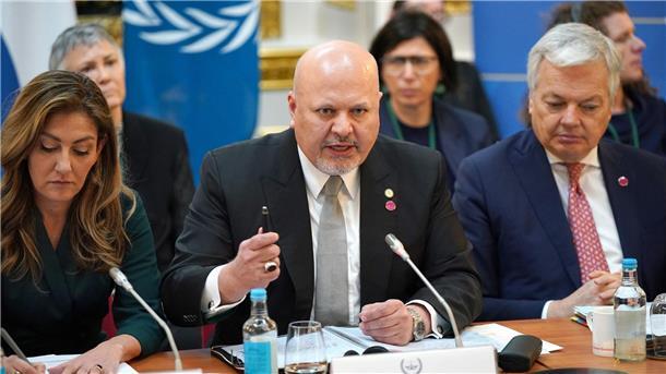 Ankläger des Strafgerichtshofs warnt Hamas und Israel Der Chefankläger am Internationalen Strafgerichtshof, Karim Khan, sendet eine Warnung.