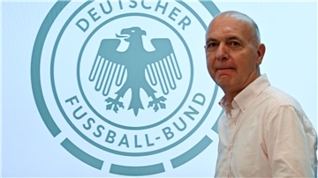 Der Deutsche Fußball-Bund mit Präsident Bernd Neuendorf wird für eine Vergabe der WM 2034 an Saudi-Arabien stimmen.