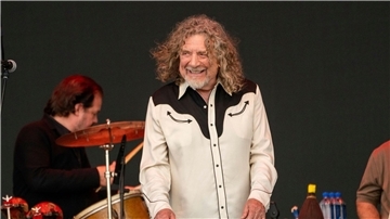 Der ehemalige Led-Zeppelin-Sänger Robert Plant wird 75.