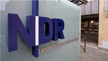 Der Eingang zum Landesfunkhaus Schleswig-Holstein des Norddeutschen Rundfunks (NDR) in Kiel.