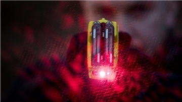 Der Elektroschocker, auch Taser genannt, wurde bei der Polizei in Bremerhaven erfolgreich getestet. Aber die Regierungsfraktionen sind zerstritten. Eine landesweite Einführung wird es nicht geben.