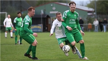 Spielszene ESV Nordenham in der 1. Fußball-Kreisklasse