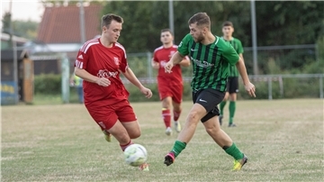 ESV Nordenham gegen Heidmühler FC II in der 1. Fußball-Kreisklasse