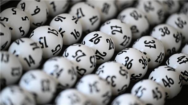 Wer in Berlin hat 120 Millionen gewonnen? Der Eurojackpot von 120 Millionen Euro wurde mit einem Schein aus Berlin geknackt. (Symbolbild)