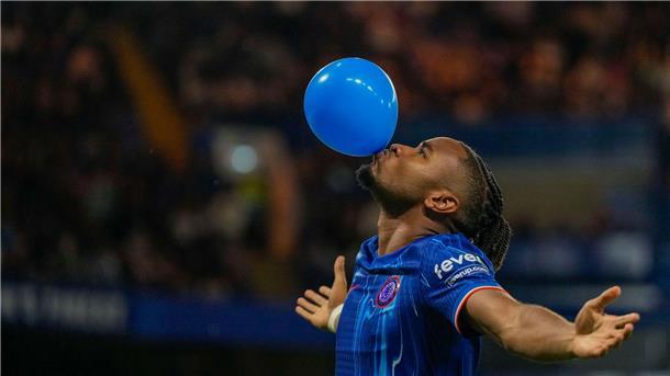 Chelsea zittert sich in die Conference League Der Ex-Leipziger Nkunku trifft auch im Rückspiel.