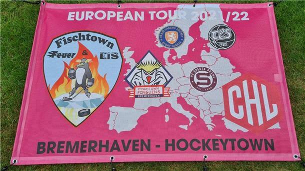 Liveticker: Die Fischtown Pinguins und ihr Abenteuer in Prag Transparent mit Europa-Karte