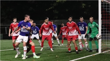SV Brake gegen 1. FC Nordenham Fußball-Bezirksliga