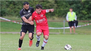 TuS Einswarden gegen 1. FC Nordenham im Fußball-Kreispokal
