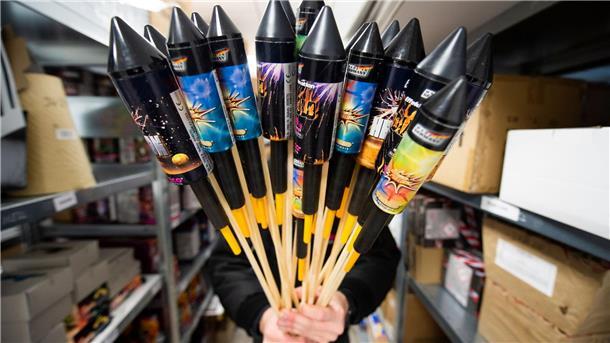 Feuerwerksfirma Weco übertrifft Erwartungen Der Feuerwerk-Hersteller Weco meldet steigende Umsätze.