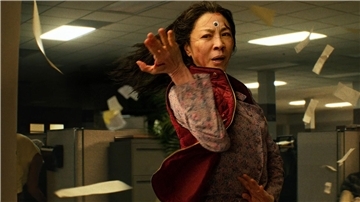 Der Film „Everything Everywhere All at Once“ ist in der Sparte „Bester Film“ für einen Oscar nominiert.