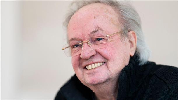 Regisseur Franz Xaver Bogner wird 75 Der Filmregisseur und Drehbuchautor Franz Xaver Bogner feiert den Geburtstag mit seiner Familie.