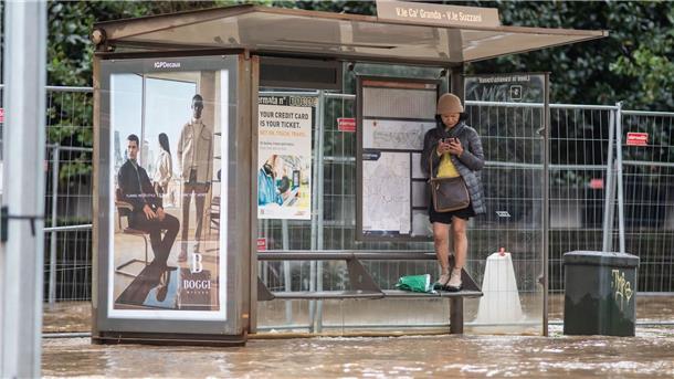 Hitze und Fluten: 2023 war Jahr der Extreme in Europa Der Fluss Seveso war im Oktober 2023 in Mailand über die Ufer getreten und überschwemmte die Stadt.