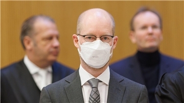 Der frühere Wirecard-Manager und Kronzeuge Oliver Bellenhaus im Gerichtssaal in München.