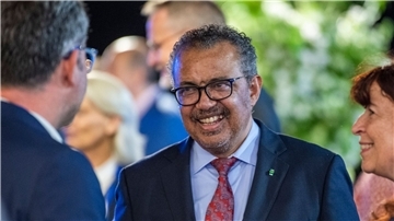 Der Generaldirektor der WHO Tedros Adhanom Ghebreyesus warnt vor einem zu leichtfertigen Umgang mit den Affenpocken.