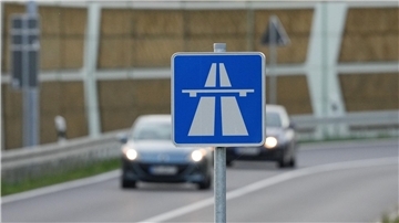 „Der gesamte Autobahnbetrieb ist durch die Kürzungen erheblich gefährdet.“