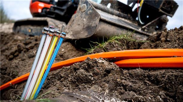 Glasfaser-Vermarktung startet in Sittensen und Scheeßel Eine Glasfaserleitung