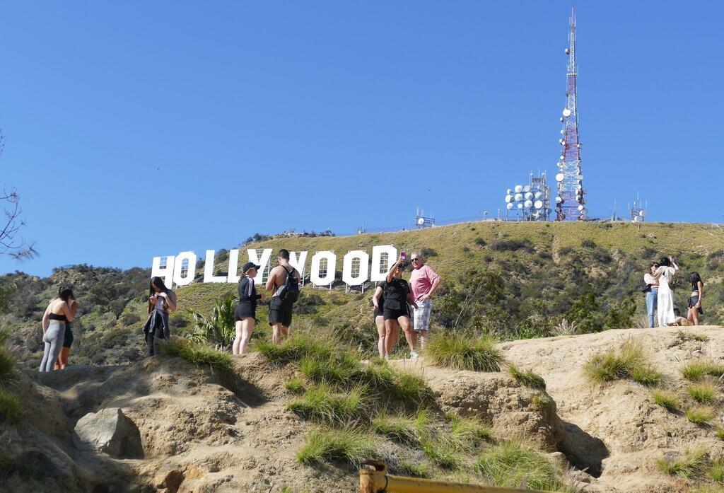 Der Hollywood-Schriftzug ist eines der bekanntesten Wahrzeichen der USA. (Archivbild)