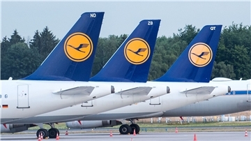 Der innerdeutsche Flugverkehr hinkt nach den Statistiken des Flughafenverbands ADV deutlich hinterher.