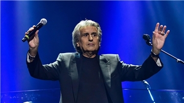 Der italienische Sänger Toto Cutogno starb im Alter von 80 Jahren in Mailand.