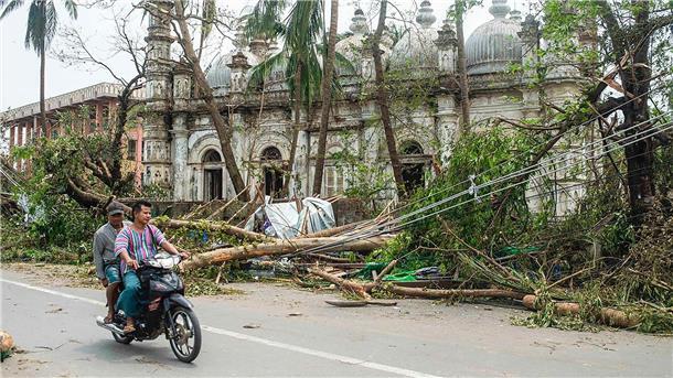 Der Kategorie-5-Zyklon „Mocha“ hat im Mai in Teilen von Myanmar und Bangladesch schwere Verwüstungen angerichtet.