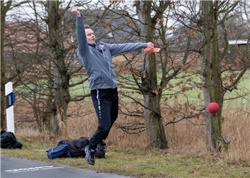 Dirk Brödje vom KBV Schweewarden Boßeln
