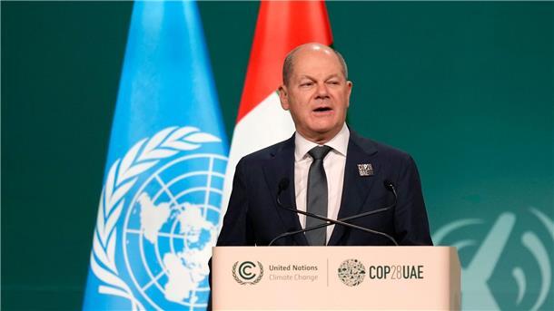 Scholz fordert Ausstieg aus Kohle, Öl und Gas Der Klimawandel bleibe „die große, weltumspannende Herausforderung unserer Zeit“, betonte Bundeskanzler Olaf Scholz auf der Weltklimakonferenz der Vereinten Nationen (COP28).