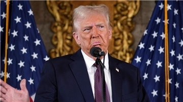 Der künftige US-Präsident Trump teilt gegen Panama und Dänemark aus. 