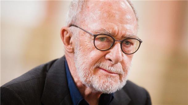Werk von Gerhard Richter für 20,3 Millionen Euro versteigert Der Künstler Gerhard Richter ist einer der höchstgehandelten Maler der Welt.