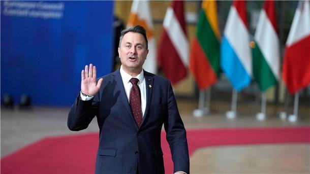 EU sichert Ukraine vor zweitem Kriegswinter neue Hilfen zu Der luxemburgische Premierminister Xavier Bettel wirft Orban Erpressungsversuche gegen die EU vor.