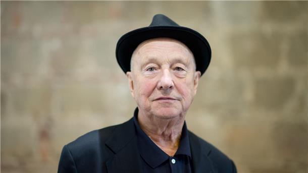 Mehrere Baselitz-Schauen zum 85. Geburtstag Der Maler und Bildhauer Georg Baselitz im Residenzschloss in der Ausstellung „Hintergrundgeschichten - Georg Baselitz“.