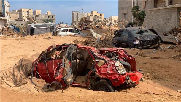 Katastrophe um Katastrophe: Sorge vor Krankheiten in Libyen Der Mangel an sauberem Trinkwasser schürt die Sorge, es könnten sich Krankheiten wie Cholera ausbreiten.