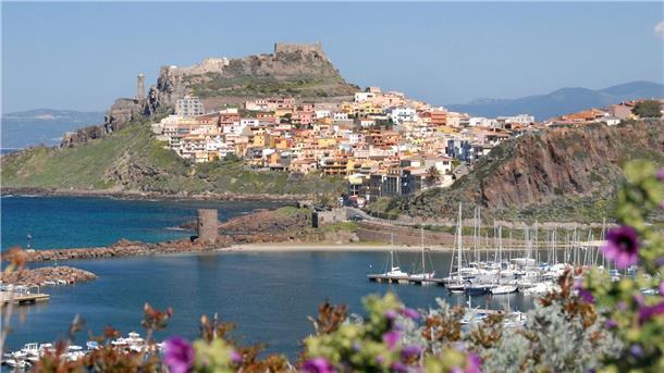 Deutscher Tourist beim Baden auf Sardinien ertrunken Der Mann machte gemeinsam mit seiner Familie Urlaub in dem bei Touristen beliebten sardischen Strandort.