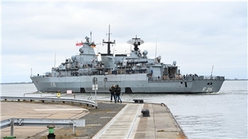 6,4 Milliarden Euro fließen in Bundeswehr in Niedersachsen Der Marinestützpunkt in Wilhelmshaven ist der größte Bundeswehrstandort in Deutschland. (Archivbild)