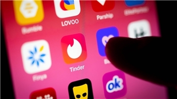 Der Markt für Dating-Apps boomt. Zwischen Bumble, Tinder, Parship und mehr fällt die Auswahl nicht immer leicht. (Illustration)