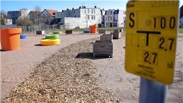 Der neue Pop-up-Park an der Ecke Lloydstraße/Marktstraße nimmt immer mehr Gestalt an.