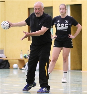 Handballtrainer Bernd Neumann